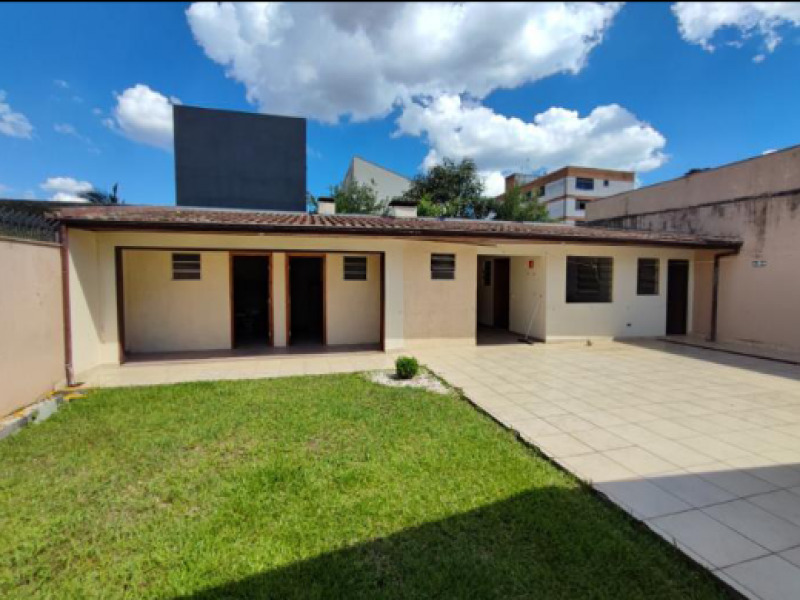 LOTE 005 Casa, Residencial, Planta Jardim Bacacheri, 4 dormitório(s), 1 vaga(s) de garagem, localizado em Curitiba - PR