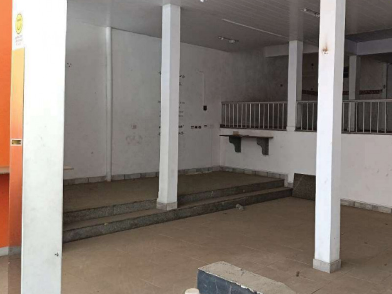 LOTE 006 Prédio, Misto, Barão de Macaúbas, localizado em São Fidélis - RJ, bairro Barão de Macaúbas