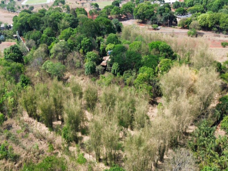 LOTE 005 Área, Misto, Fazenda Retiro, localizado em Goiânia - GO