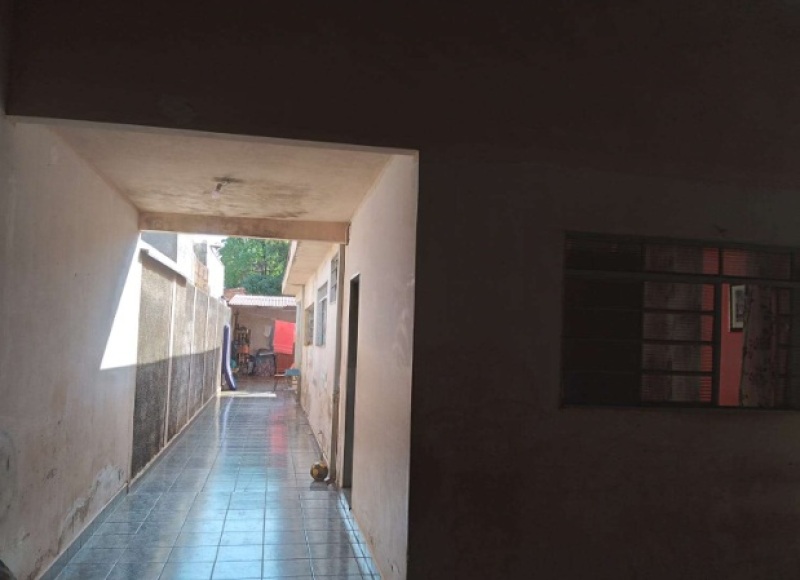 LOTE 001 CASA RESIDENCIAL localizada no Parque São Sebastião na cidade de Ribeirão Preto/SP, localizado em Ribeirão Preto - SP, bairro Parque São Sebastião