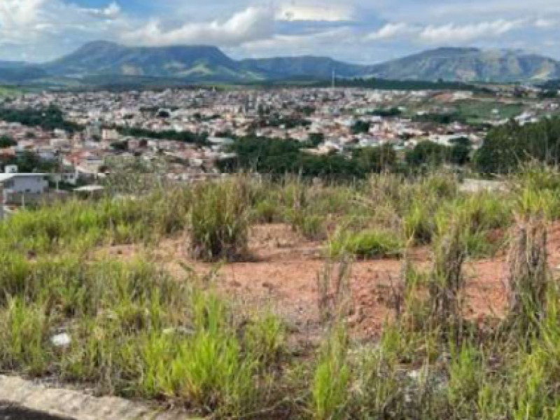 Terreno no Loteamento Jardim Florença (foto 3 de 3)