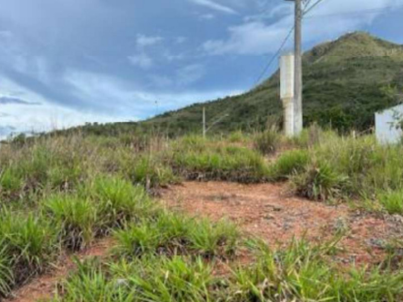 Terreno no Loteamento Jardim Florença (foto 2 de 3)